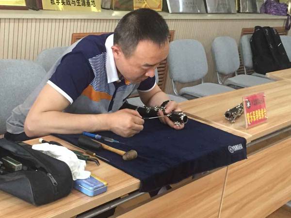 兰州市第十四中学必博示范管乐团大师班开讲