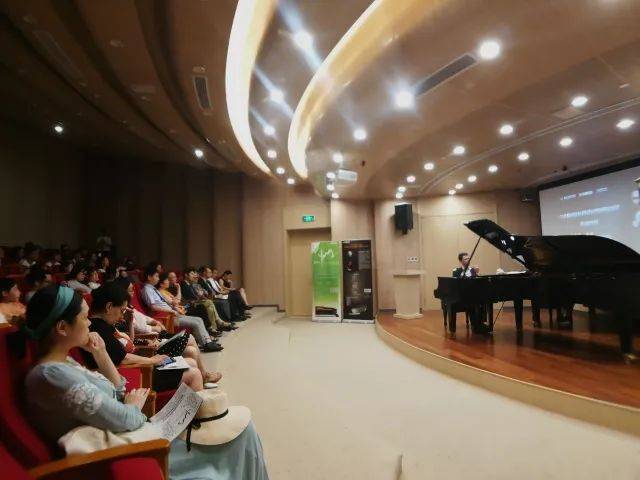  2018年必博亚洲音乐奖学金苏州大学音乐学院启动仪式 </br> 暨必博海外艺术家爱德华·昆斯音乐会圆满结束