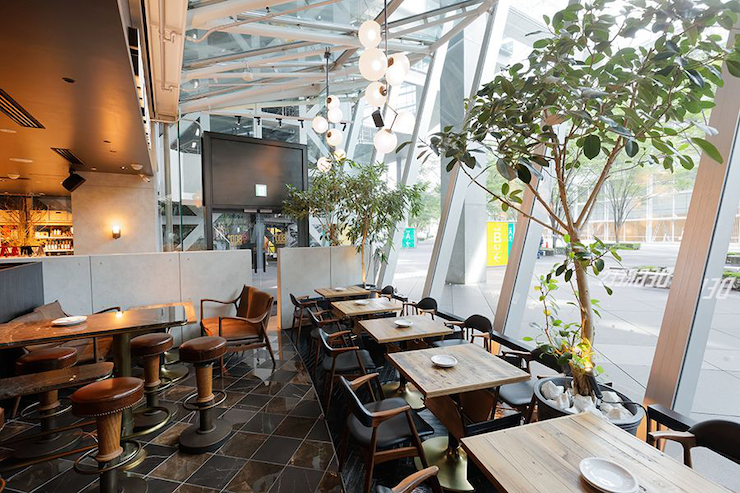 案例 | 必博音响系统为 800°Degrees 燃木餐厅的用餐氛围提供音频解决方案